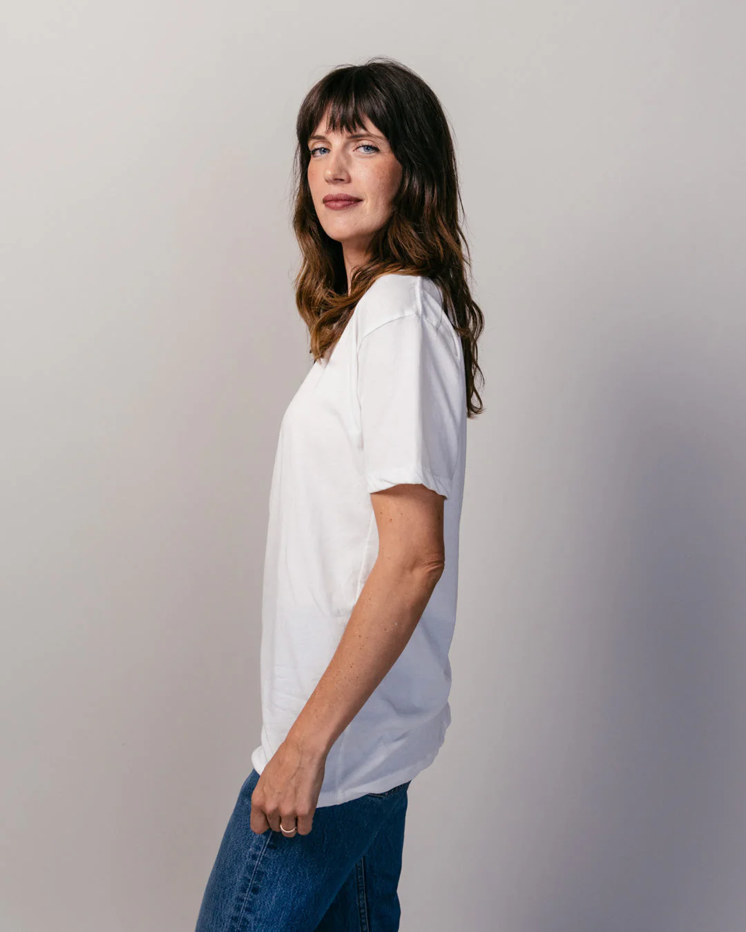 Vintage White Unisex Essential T-Shirt - Image 3